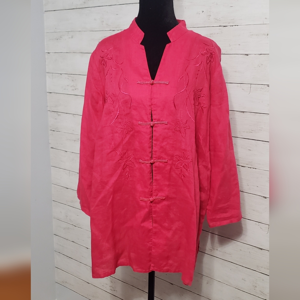 Alexandra Bartlett Linen Fuchsia Embroidered Women's Tang Jac/Top Frog Closures